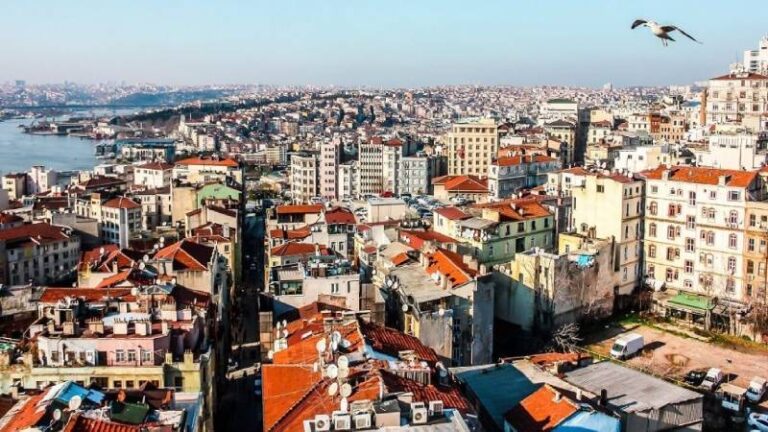 istanbulda-kira-fiyatlari-arasinda-bolgesel-ucurum-bagcilarda-3-bin-500-tl-besiktasta-22-milyon-tl-dcACXs37.jpg
